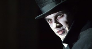 REVIEW – CABARET