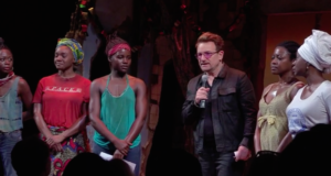 BONO A SORPRESA SUL PALCO DI ECLIPSED